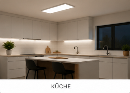 Beleuchtete Küche mit Deckenleuchten